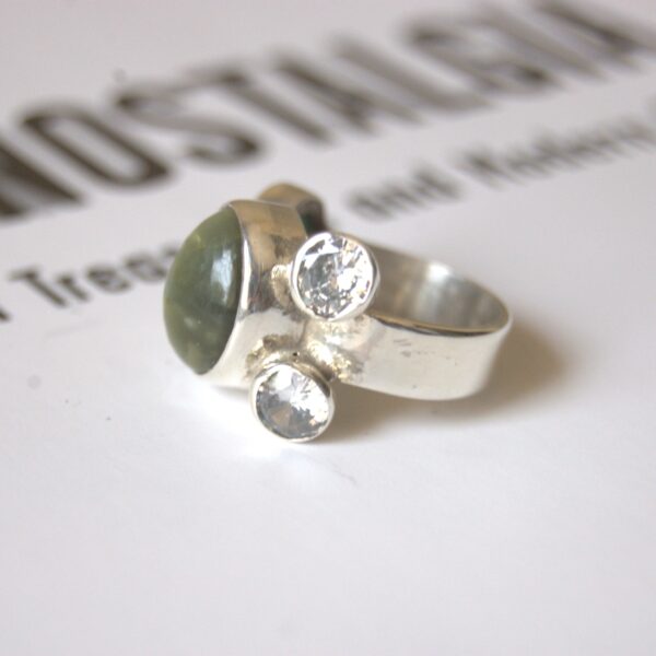 Cat's Eye, Emerald and Cubic Zirconia Sterling Silver Ring - Image 3