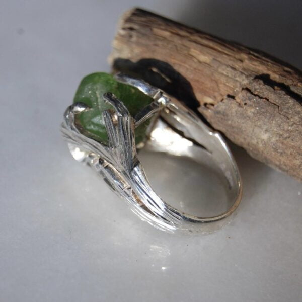 Raw Peridot Sterling Silver Ring - Image 5