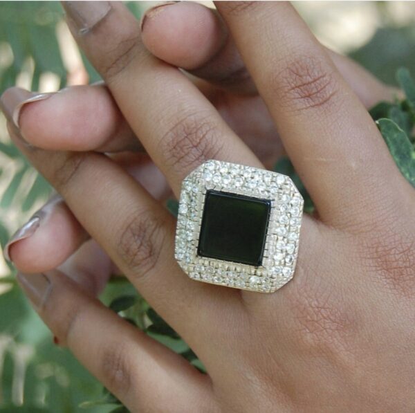 Black Agate (Aqeeq) and Cubic Zirconia Sterling Silver Ring - Image 2