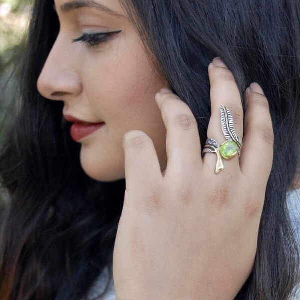 Nature Inspired Peridot Sterling Silver Leaf Ring - Image 2