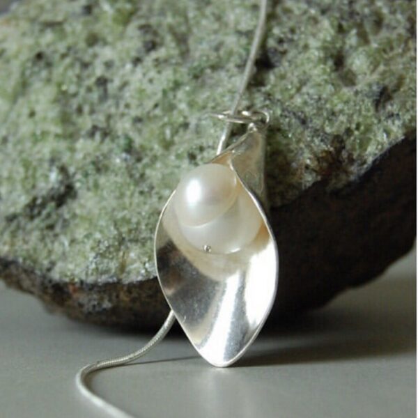 Pearl From The Sea Sterling Silver Pendant - Image 2