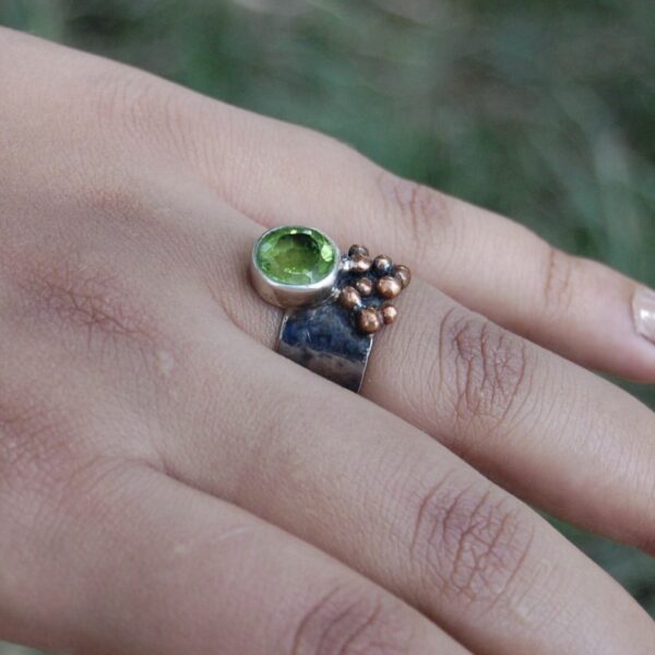 Peridot Black Rhodium Plated Silver Ring - Image 3