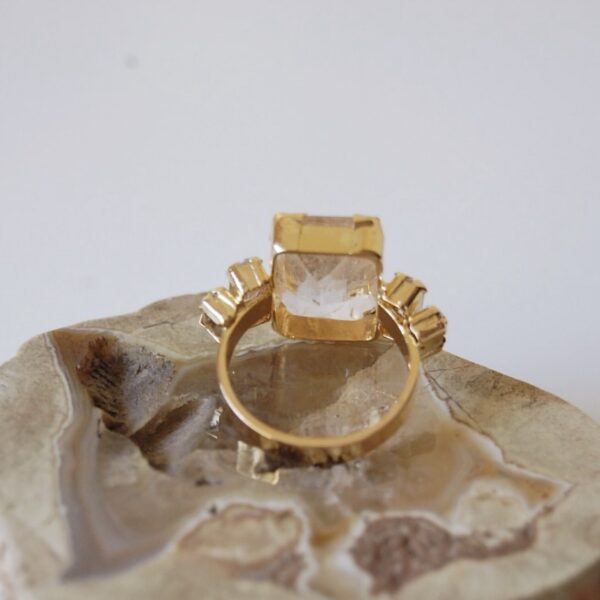 Topaz 21 Karat Gold ring - Image 3