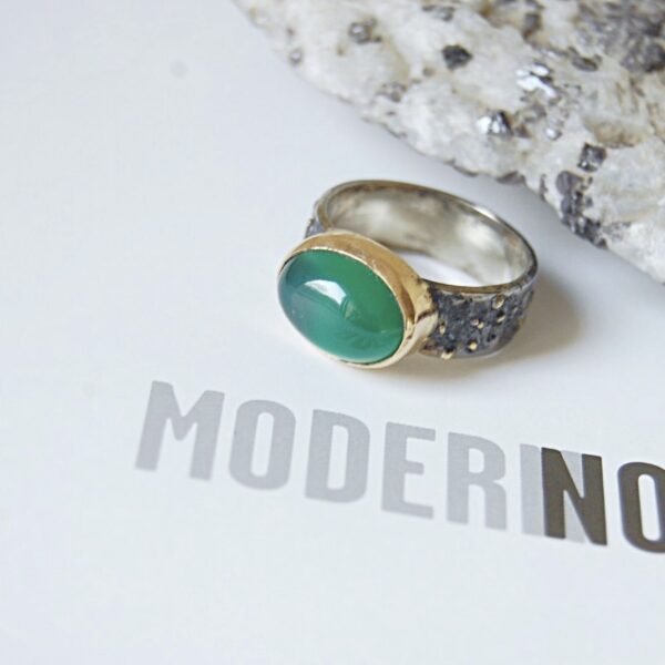 Green Agate (Aqeeq) Oxidized and Gold plated Sterling Silver Ring - Image 3