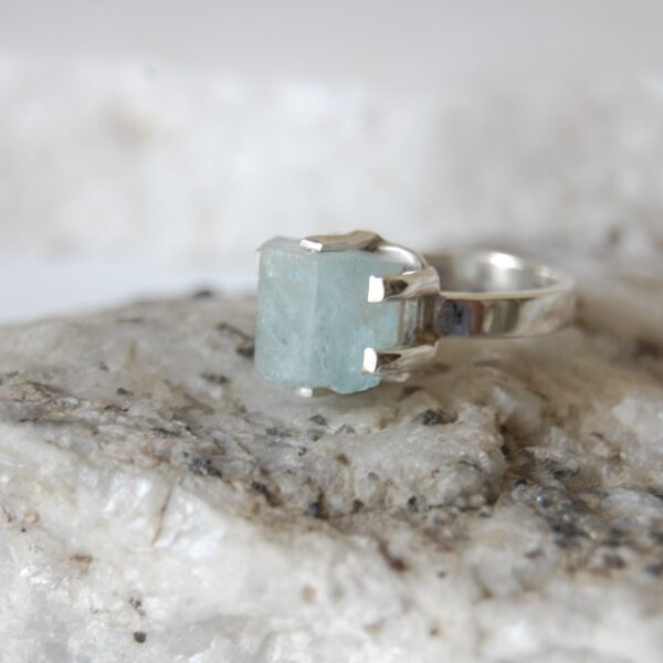 Raw Aquamarine Sterling Silver Ring - Image 2