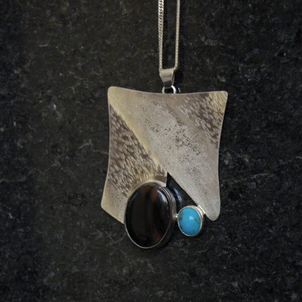 Agate (Aqeeq) and Turquoise (Feroza) Sterling Silver Pendant - Image 3