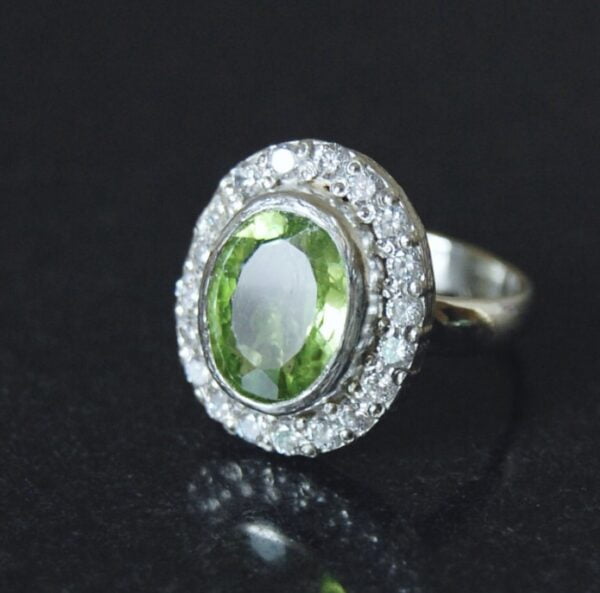 Peridot and Cubic Zirconia Sterling Silver Ring - Image 2