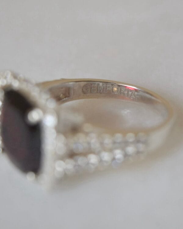 Garnet Glow - Image 6